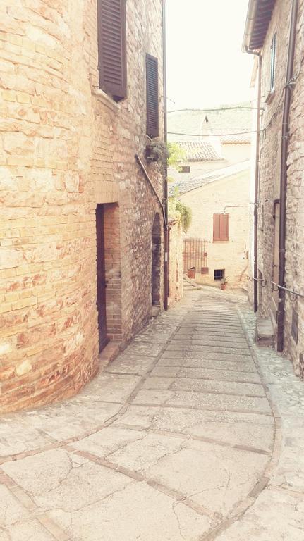 Gabri'S Home Spello Exterior photo